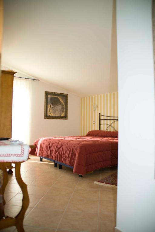 بيرودجا B&B Sole Luna الغرفة الصورة