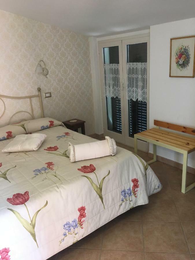 بيرودجا B&B Sole Luna المظهر الخارجي الصورة