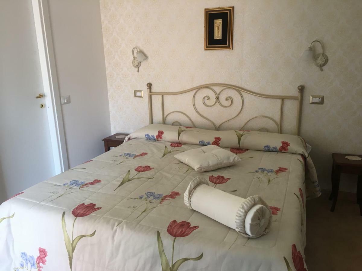 بيرودجا B&B Sole Luna المظهر الخارجي الصورة