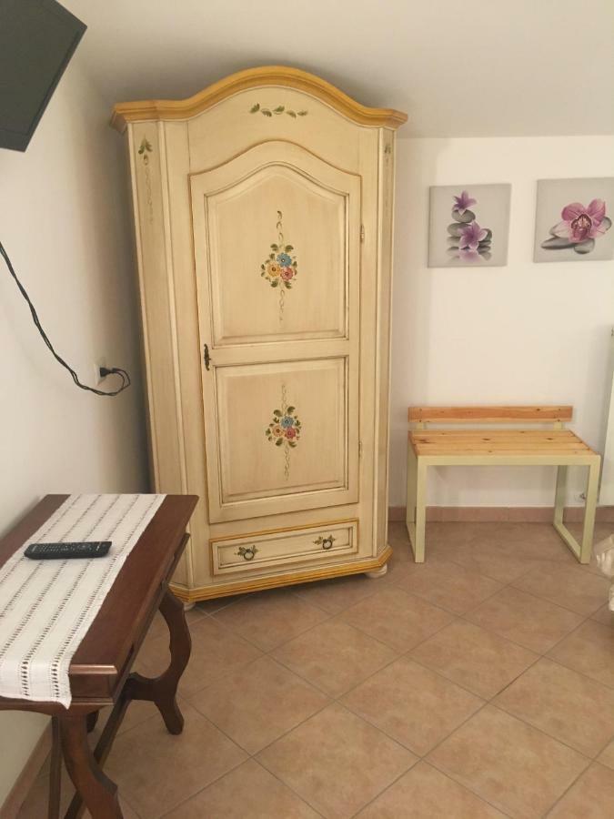 بيرودجا B&B Sole Luna المظهر الخارجي الصورة